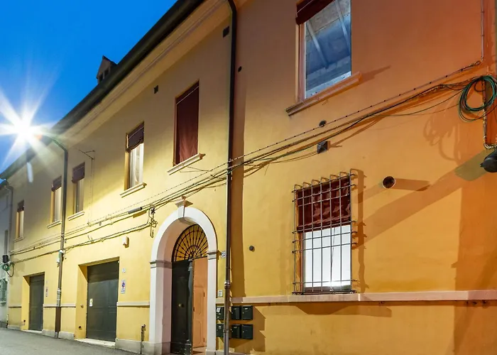 Coccole In Centro - Luxury Loft * Ferrara